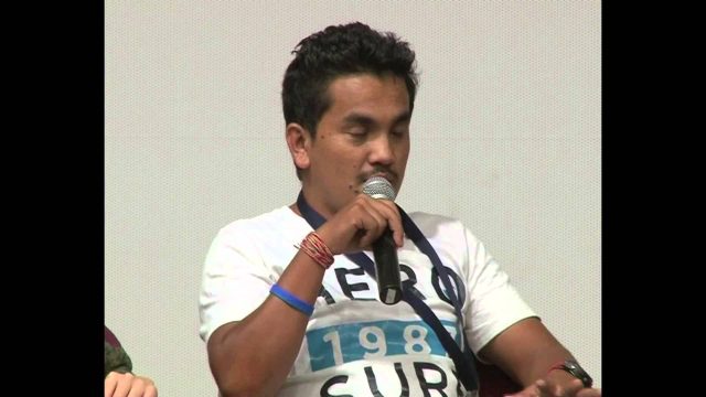 Engaging Youth Using ICT Engaging Youth Using ICT