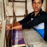 Manual Weaving of Booti in Raj Mahal by junior weaver - subtitled