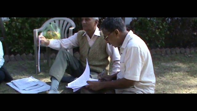 # 7 A Growing Collection of Books : 52 Parindey # 7 A Growing Collection of Books : 52 Parindey